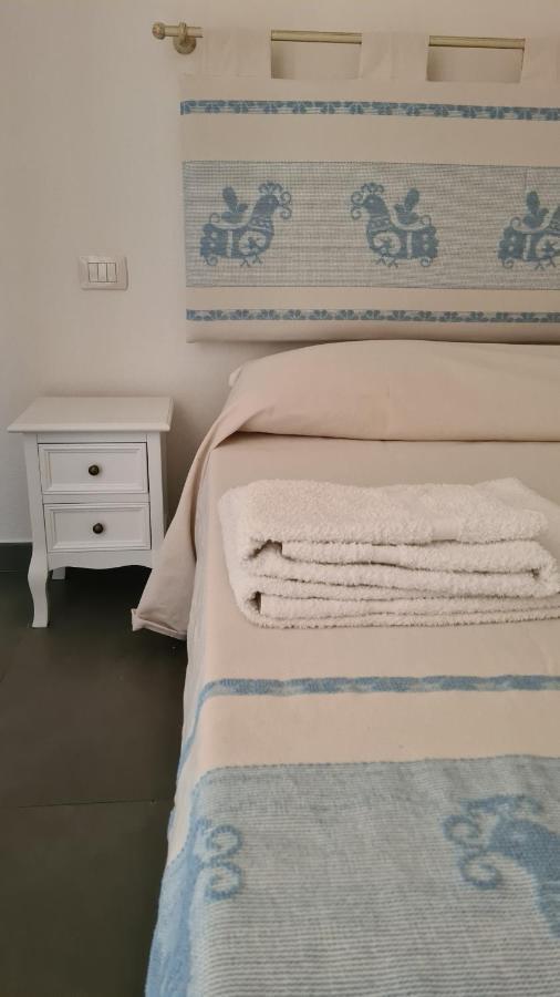 Red & Blue Rooms Olbia Exterior photo